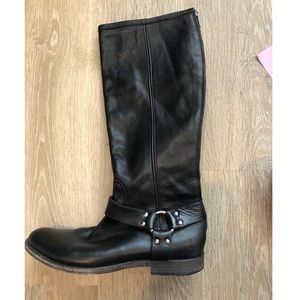 Calf length leather boots